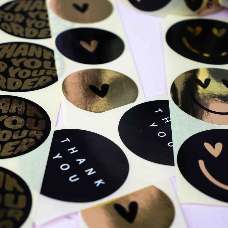 500x  Sticker 'A gift for you' Zwart-Goud 40mm