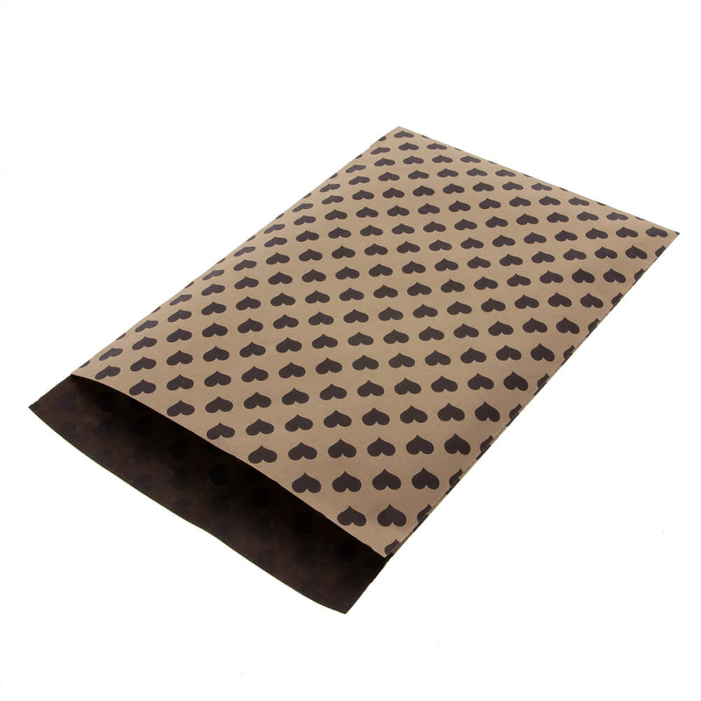 200 x Papieren Zakjes Bruin met zwarte hartjes 17x25cm