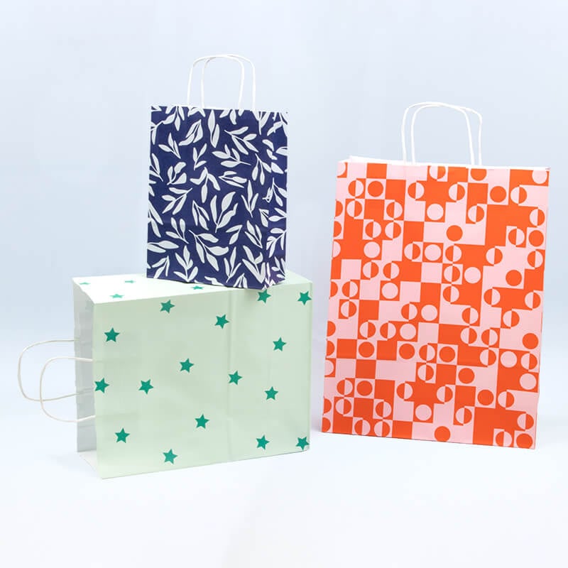 50x papieren tasjes Stars A3