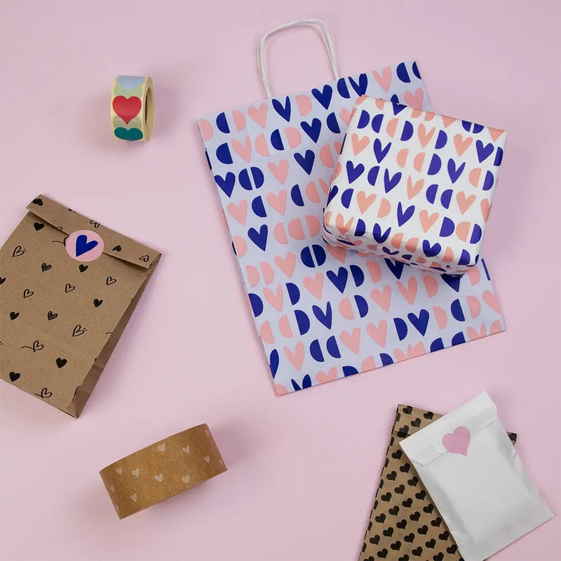 50x papieren tasjes Happy Hearts A3