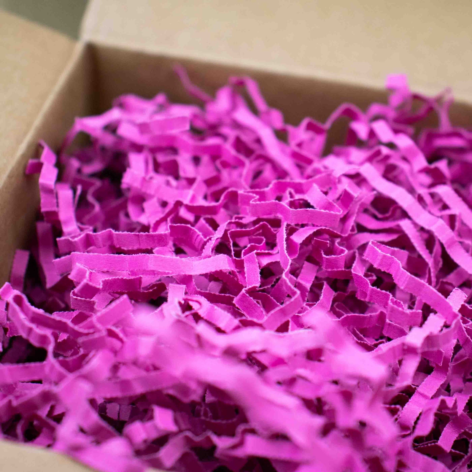 Opvulmateriaal zigzag Magenta 2kg